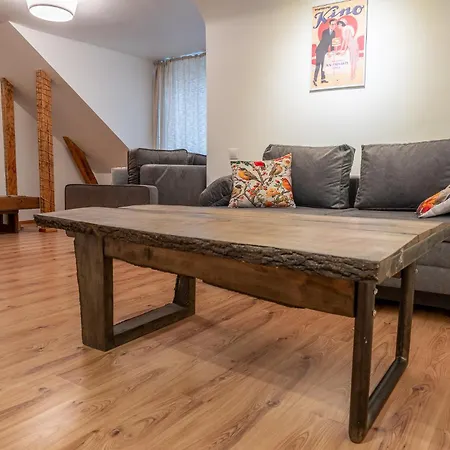 Apartment Dzirnavu Riga